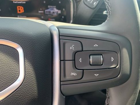 New 2026 GMC Sierra 1500 Elevation image 17