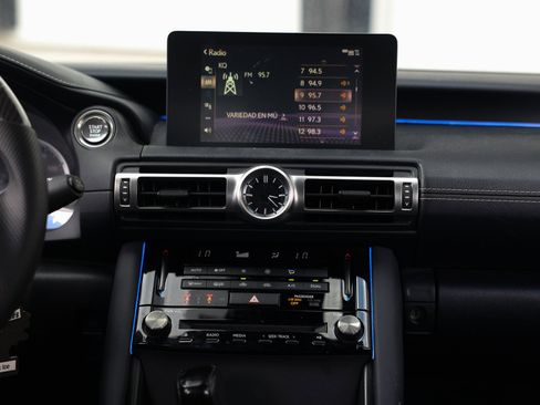 Used 2021 Lexus IS 300 w/ Accessory Package RWD image 41