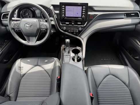 Used 2024 Toyota Camry SE FWD image 13