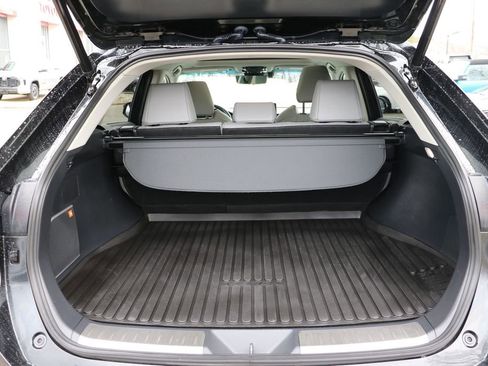 Used 2023 Toyota Venza Limited image 22