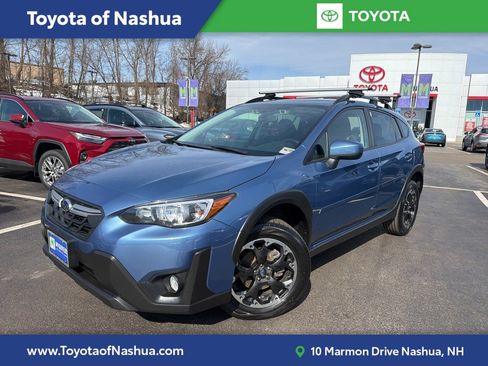 Used 2021 Subaru Crosstrek 2.0i Premium image 1