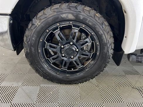 Used 2013 Toyota Tundra 2WD Double Cab image 24