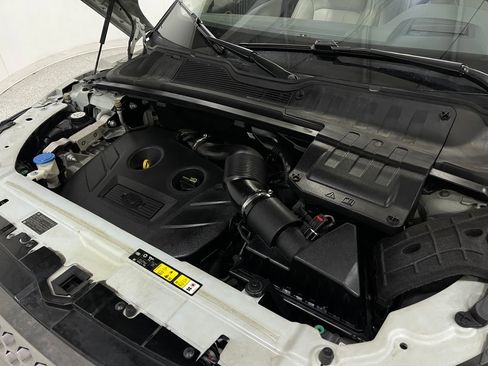 Used 2016 Land Rover Range Rover Evoque HSE image 29