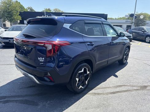 Used 2024 Kia Seltos EX AWD/4WD image 8