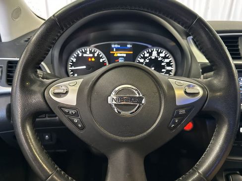 Used 2019 Nissan Sentra SV FWD image 24