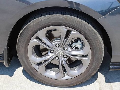 Used 2025 Honda Accord EX-L image 8