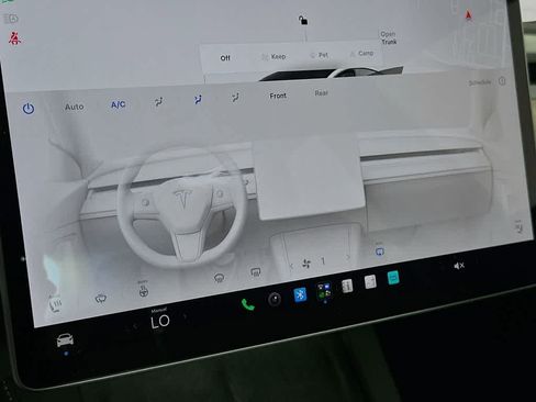 Used 2023 Tesla Model 3 Standard Range RWD image 17