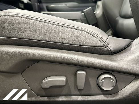 New 2026 Subaru Outback Premium AWD/4WD image 19