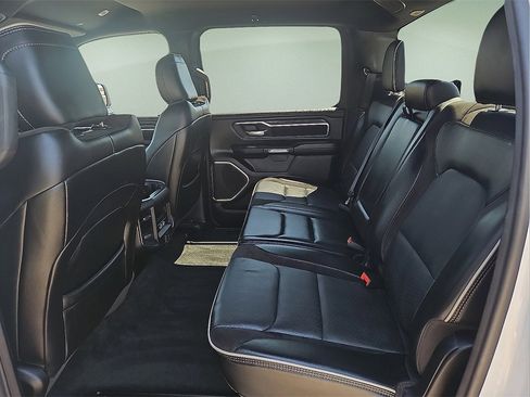 Used 2024 RAM 1500 Laramie image 16