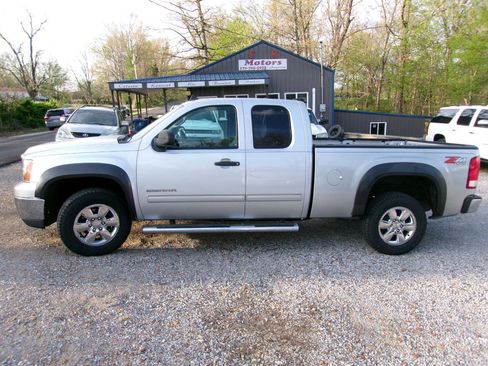 Used 2006 Chevrolet Silverado 1500 LT w/ Light Duty Power Package AWD/4WD image 19