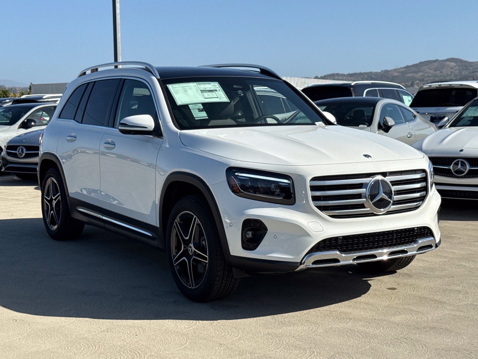 New 2026 Mercedes-Benz GLB 250 4MATIC image 7