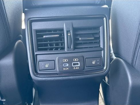 Used 2026 Subaru Outback Wilderness w/ Wilderness Package AWD/4WD image 25