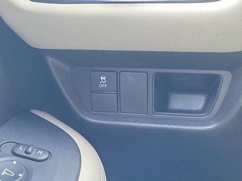 Certified 2024 Honda HR-V LX image 18