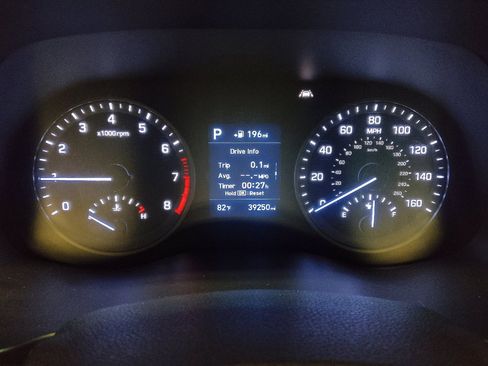 Used 2021 Hyundai Tucson Sport image 23