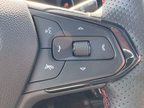 Used 2025 Chevrolet TrailBlazer RS w/ Convenience Package image 18