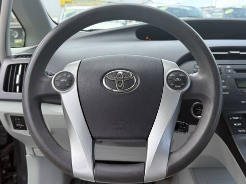 Used 2011 Toyota Prius Two FWD image 11