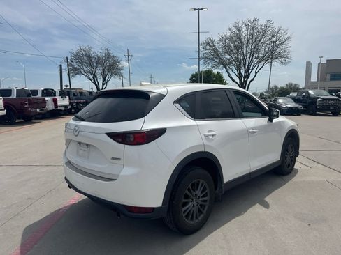 Used 2019 MAZDA CX-5 Touring image 3