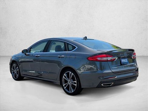 Used 2020 Ford Fusion Titanium FWD image 7