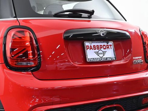 Used 2021 MINI Cooper S image 7