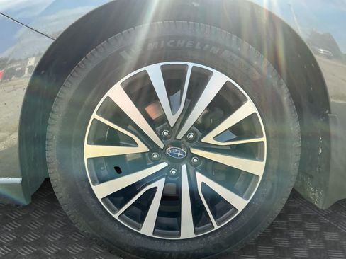 Used 2019 Subaru Legacy 2.5i Premium w/ Popular Package #2A AWD/4WD image 14