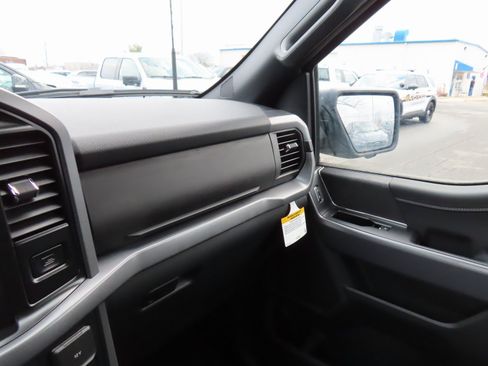 New 2025 Ford F150 XLT w/ Equipment Group 302A MID image 12