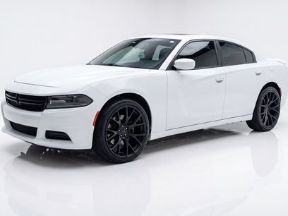 Used 2015 Dodge Charger SXT w/ Driver Confidence Group