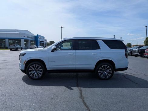 New 2026 Chevrolet Tahoe High Country AWD/4WD image 6
