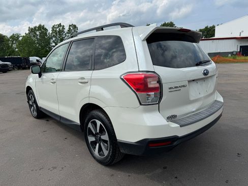 Used 2018 Subaru Forester 2.5i Premium w/ All-Weather Package AWD/4WD image 3