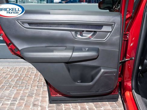 Certified 2025 Honda CR-V LX image 12