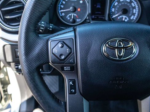 Certified 2022 Toyota Tacoma TRD Sport w/ Technology Package AWD/4WD image 45