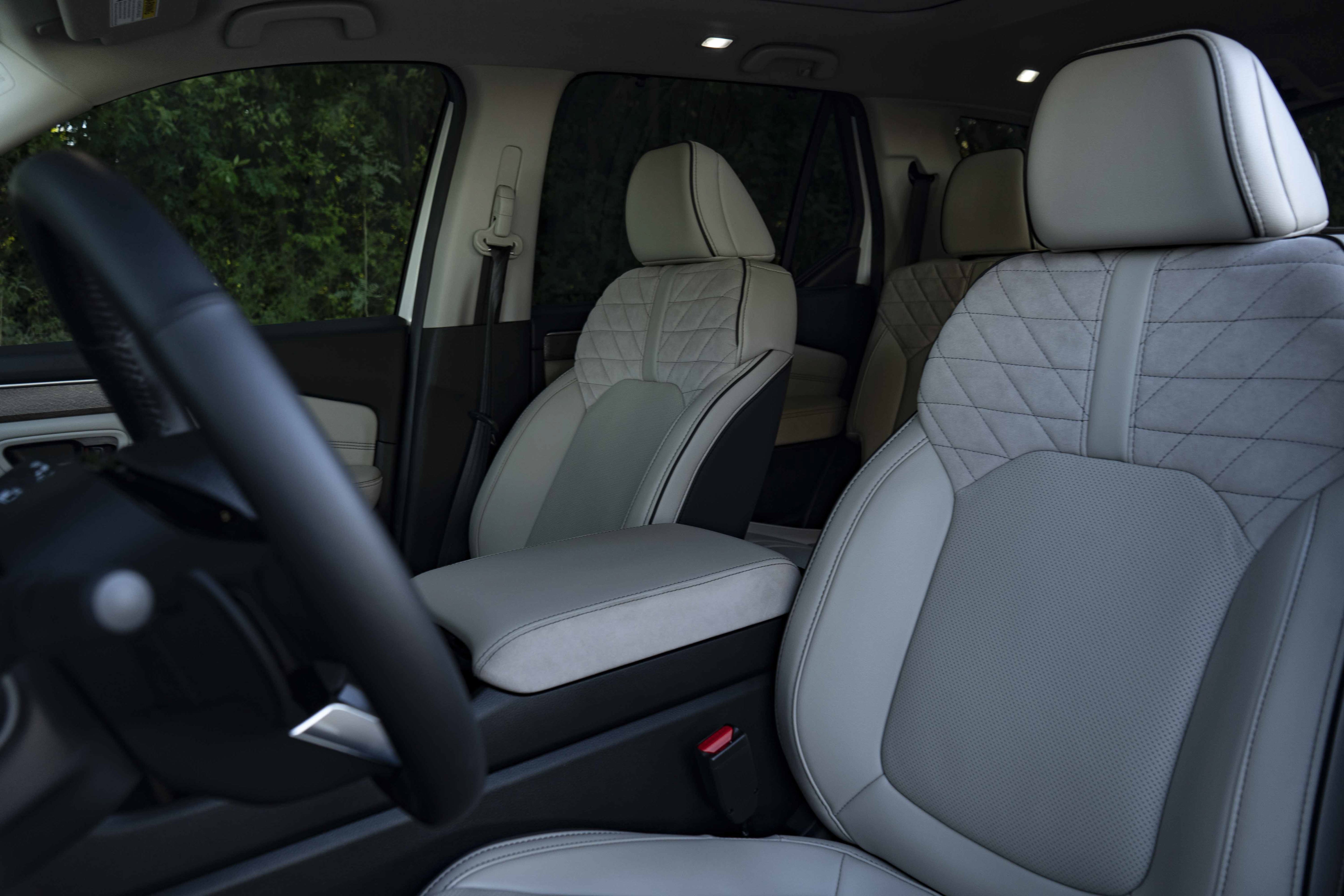 Used 2026 Honda Pilot Elite image 17