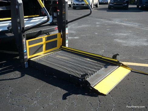 Used 2020 Ford Transit 350 XL image 15