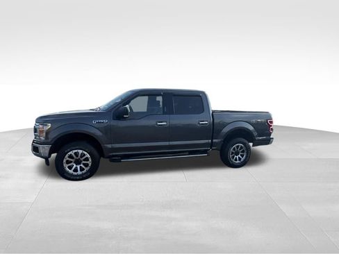Used 2018 Ford F150 XLT w/ Equipment Group 302A Luxury AWD/4WD image 3