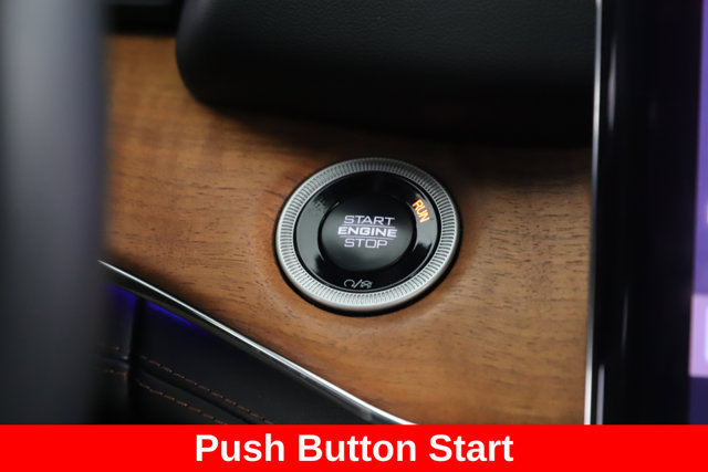 Used 2025 Jeep Grand Cherokee Summit AWD/4WD image 23