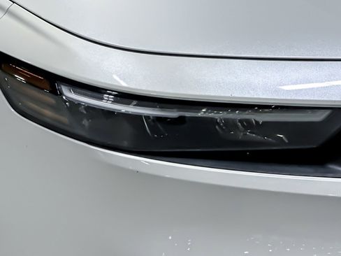 Used 2023 Honda Accord LX image 11