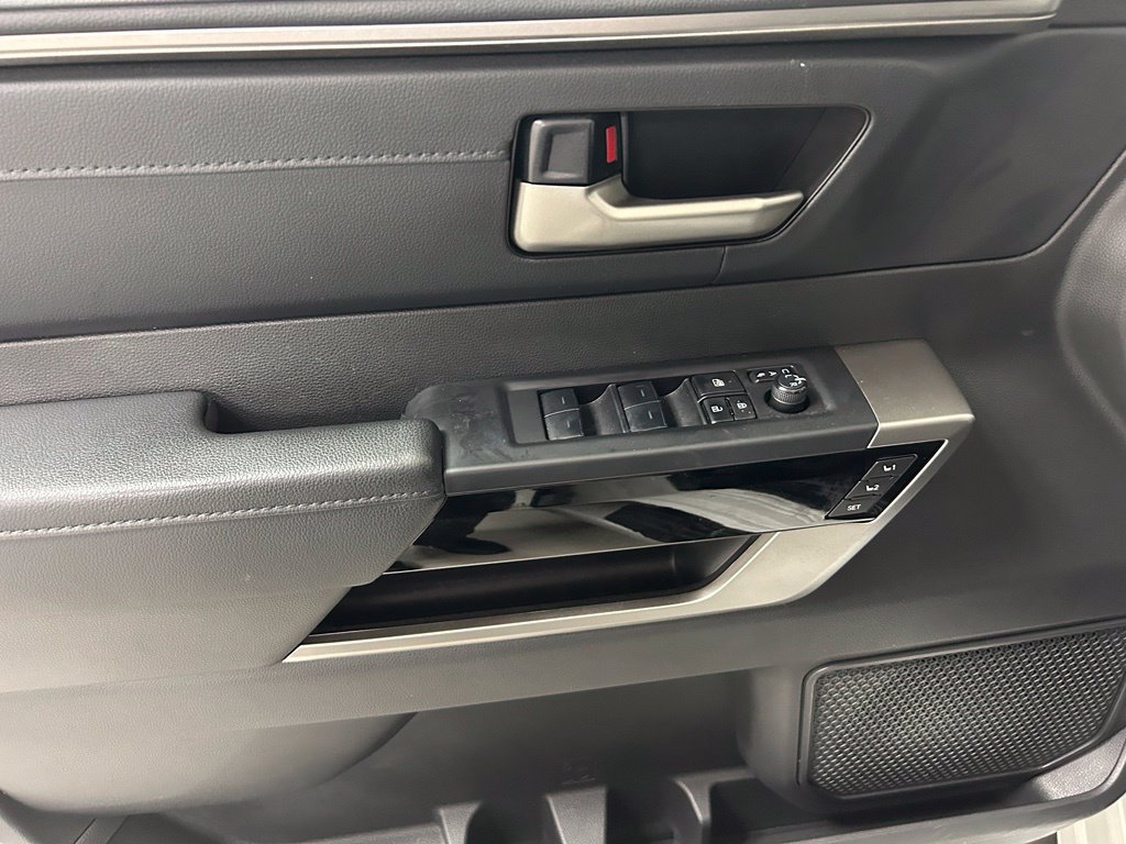 Certified 2024 Toyota Tundra Limited AWD/4WD image 16