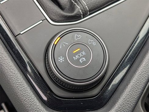 New 2026 Volkswagen Taos S image 33