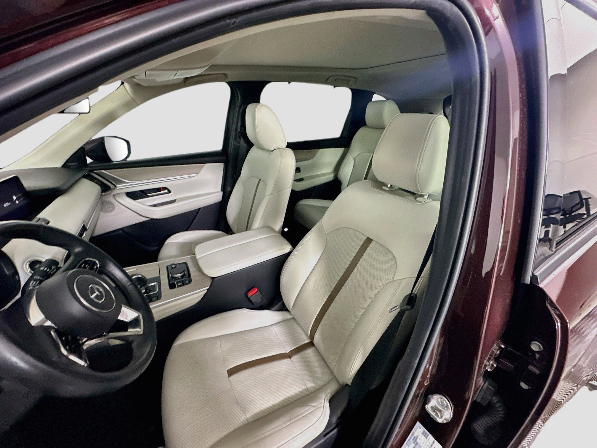 Used 2024 MAZDA CX-90 Plug-In Hybrid w/ Premium Plus AWD/4WD image 13