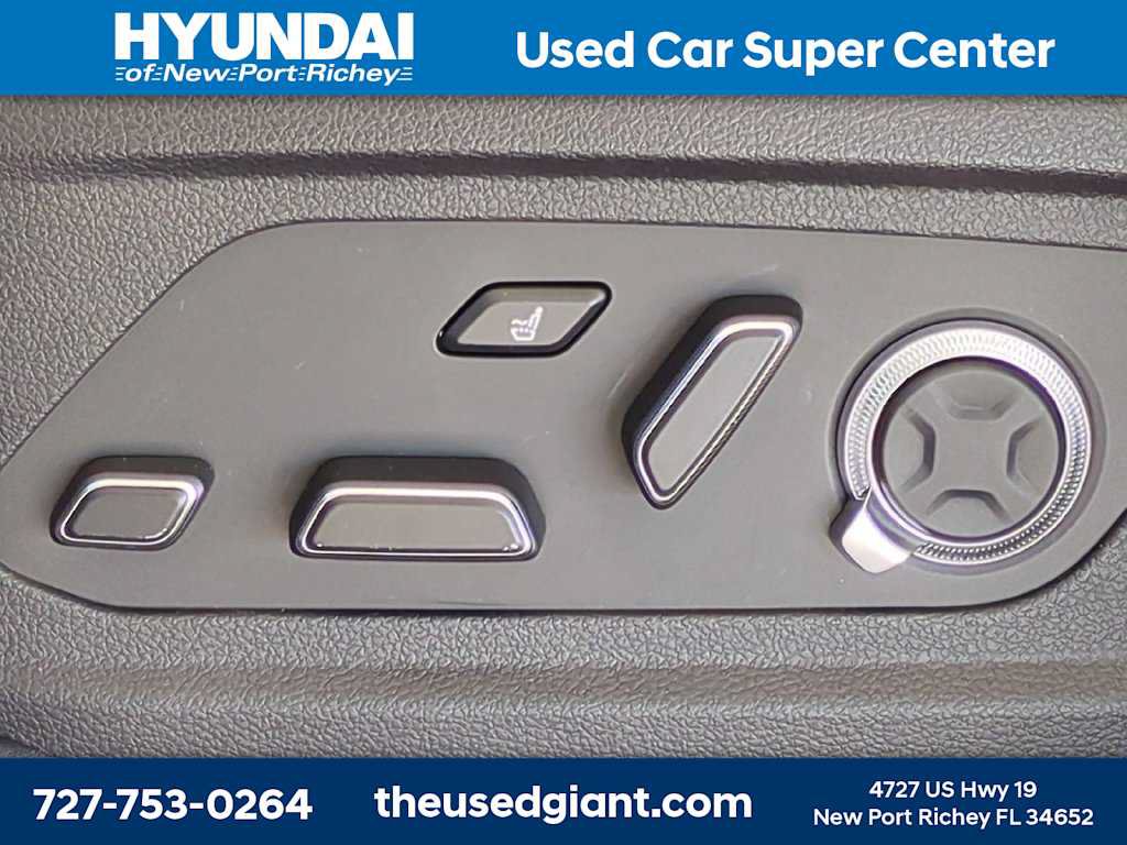 Used 2024 Hyundai Palisade Calligraphy FWD image 23