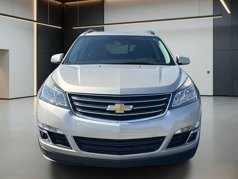 Used 2017 Chevrolet Traverse LT FWD image 5