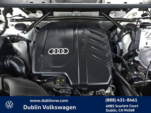 Used 2023 Audi Q5 2.0T Premium w/ Convenience Package image 28