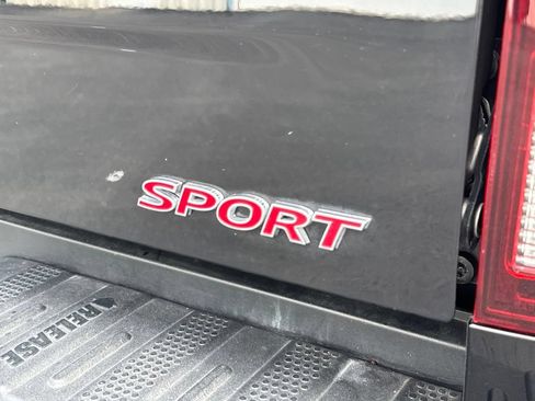 Used 2025 Honda Ridgeline Sport image 10
