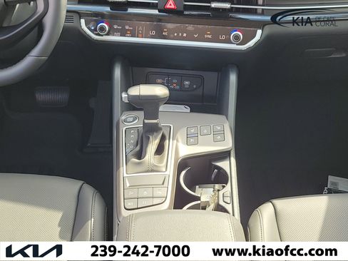 New 2026 Kia Sportage SX FWD image 19