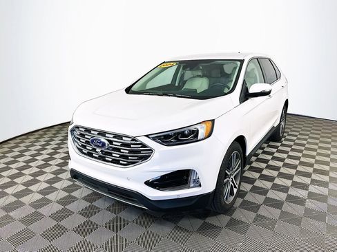 Used 2024 Ford Edge Titanium w/ Equipment Group 301A AWD/4WD image 5