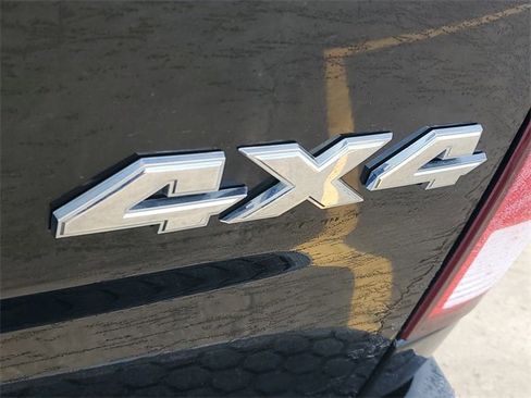 Used 2016 RAM 1500 Outdoorsman image 6