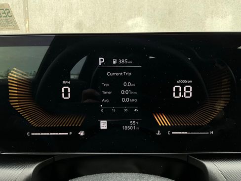 Used 2025 Kia K4 LXS image 38