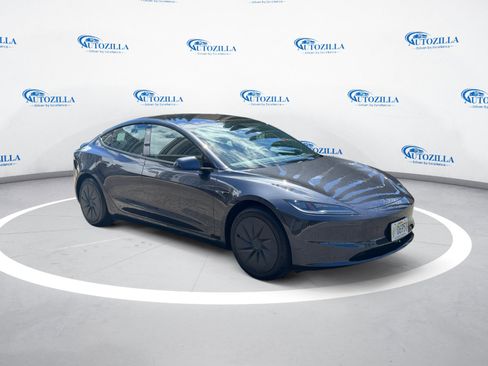 Used 2025 Tesla Model 3 RWD image 7