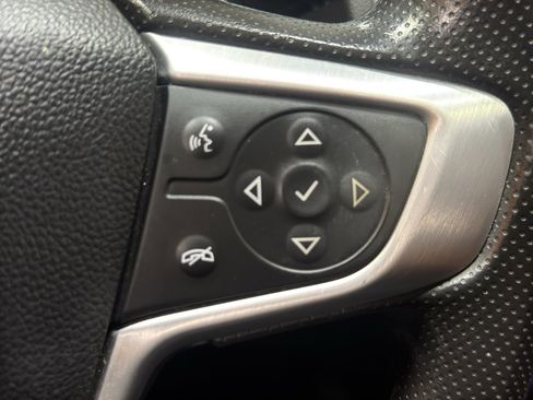 Used 2022 GMC Terrain SLE w/ Driver Convenience Package image 24