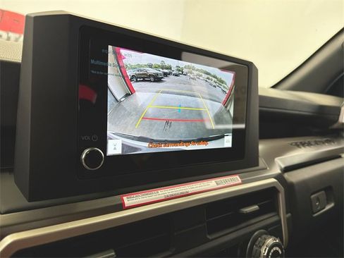Used 2024 Toyota Tacoma SR5 image 18
