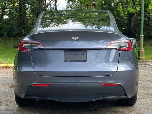 Used 2023 Tesla Model Y Long Range image 6